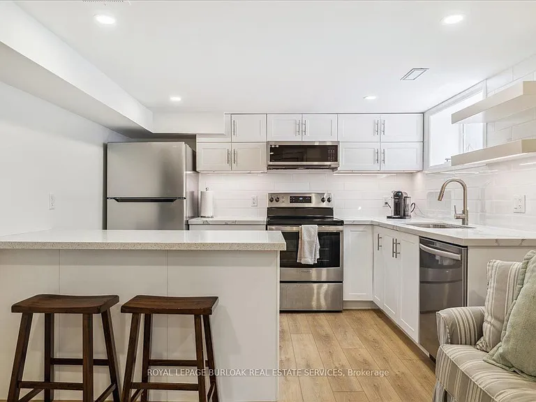 2113 New St #LOWER LEVEL — Photo 4