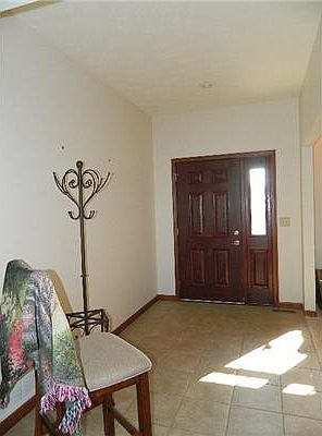 4th image of 1246 Erie Ct