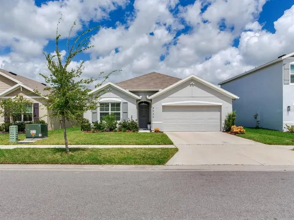 5539 Wandering Willow Dr, Wesley Chapel, FL 33545