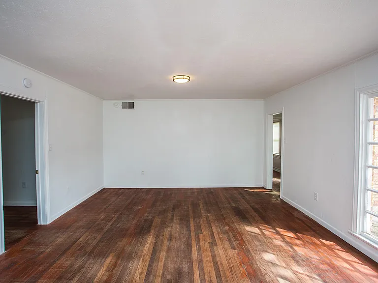 1602 Avenue X - PM2 - Front — Photo 8