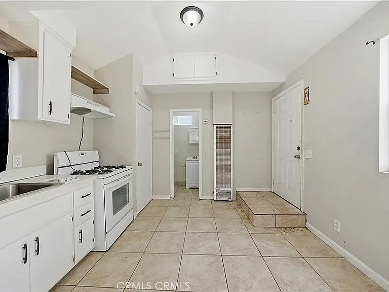 15548 8th St — Photo 18