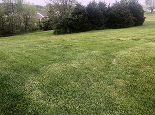 4215 Catalina Dr, Jefferson City, MO 65109