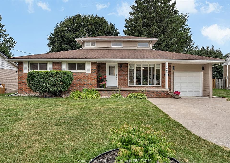 1st image of 4069 Roseland Dr W