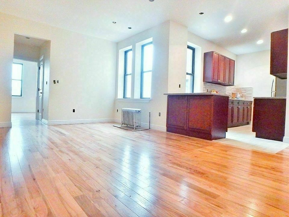 1st image of 30-83 29th St #C