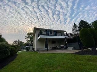 3636 Myrna Dr, Pittsburgh, PA