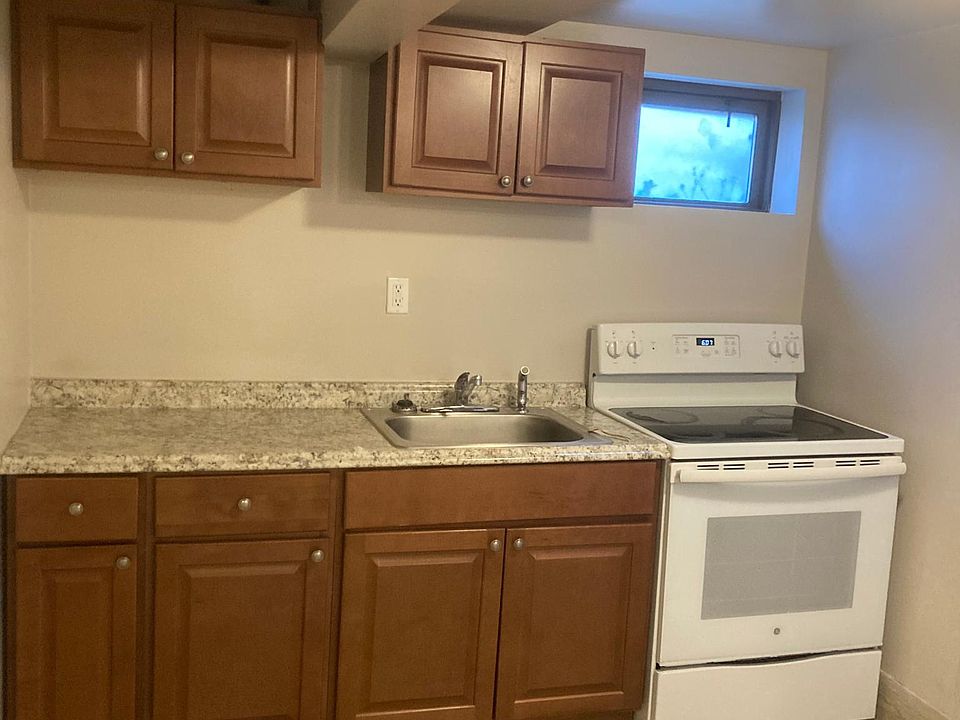 1st image of 32 Kettell Ave