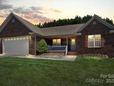 1011 Atherstone St NW, Conover, NC, 28613
