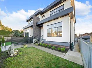 253 W 18th St, North Vancouver, BC V7M 1W7