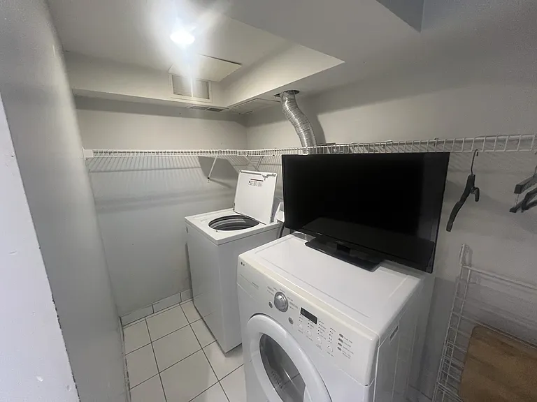 14 Dunthorne Ct #BASEMENT — Photo 10