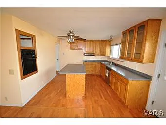 2940 Sussex Dr photo 1