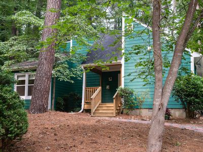 90 Oak Leaf Ln, Chapel Hill, NC, 27516