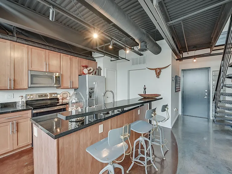 3110 Thomas Ave #737 — Photo 31