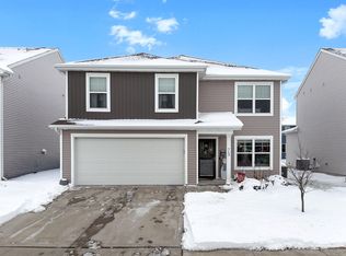 713 Elizabeth Ln NW, Bondurant, IA 50035