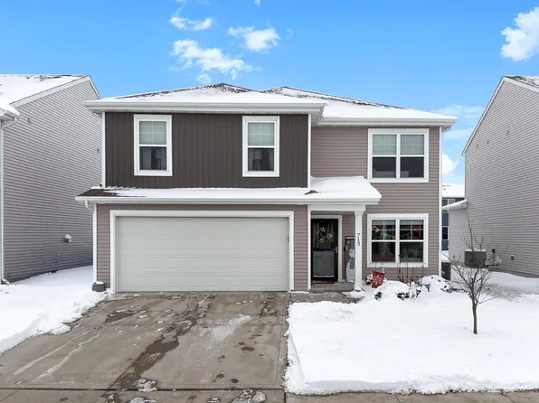 713 Elizabeth Ln NW, Bondurant, IA 50035