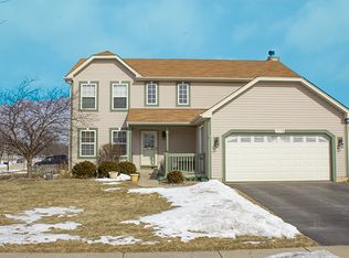 1578 Autumncrest Dr, Crystal Lake, IL 60014