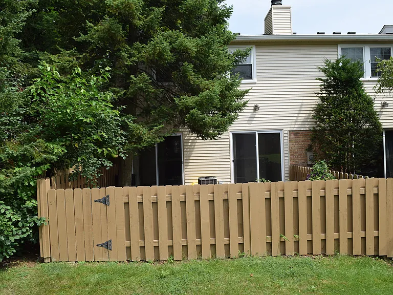 1594 Brentwood Dr — Photo 25