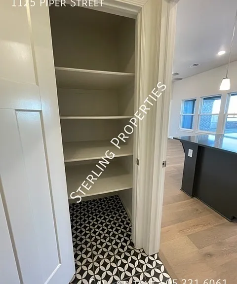 1125 Piper St — Photo 19