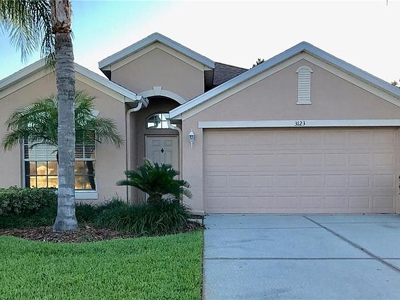 3rd image of 3123 Banyan Hill Ln