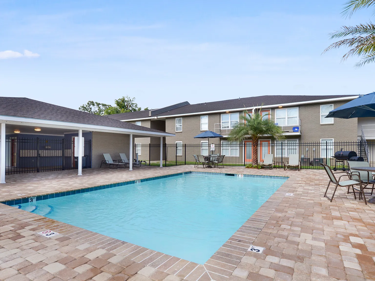 Avalon Apartment Homes — Photo 3