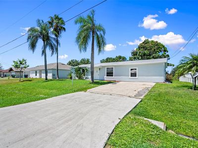 711 NW Riverside Dr, Port Saint Lucie, FL, 34983