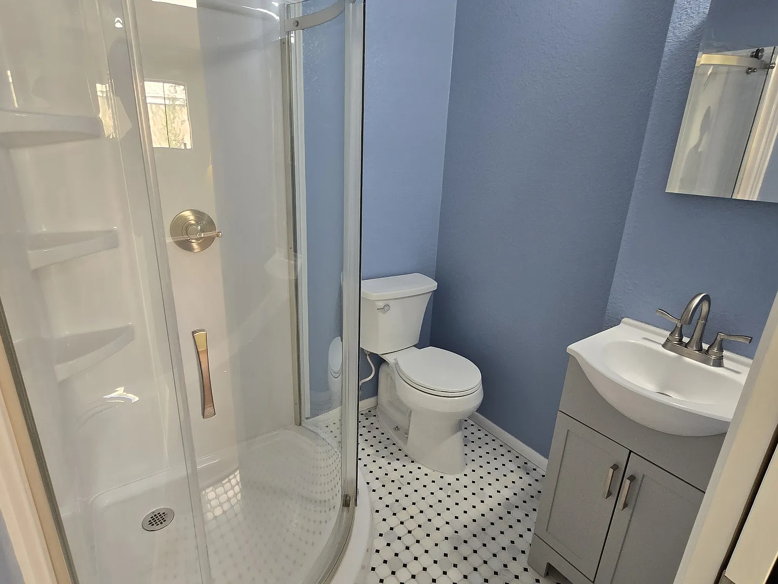 5438 E Willard St — Photo 4