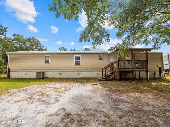 336 Old Folkstone Rd, Holly Ridge, NC 28445