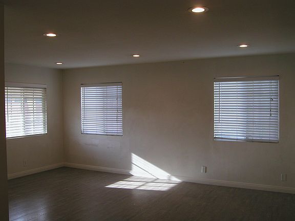 2nd image of 7596 El Escorial Way