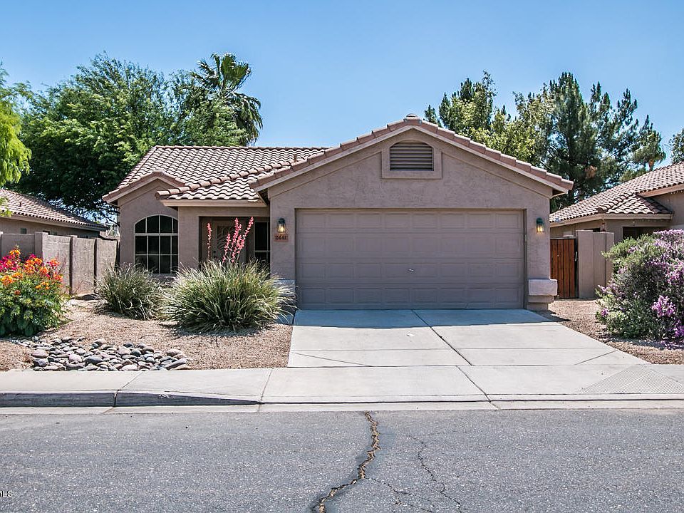 1st image of 2441 S Comanche Dr