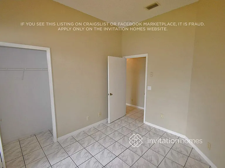 3754 Woods Walk Blvd — Photo 6