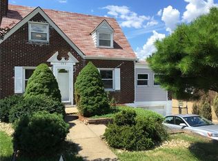 502 Commonwealth Ave, West Mifflin, PA 15122