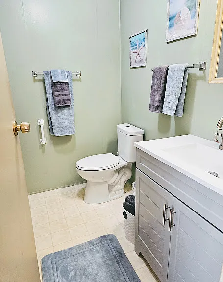 Master Bath with walk in shower (on left)