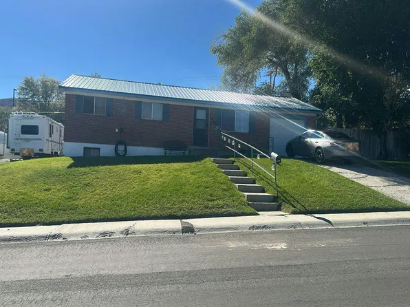 145 Miller St, Green River, WY 82935