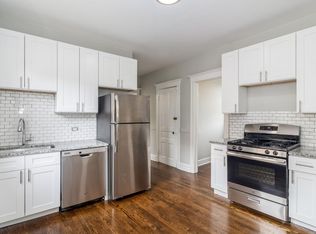 2045 N Winchester Ave #3E, Chicago, IL 60614