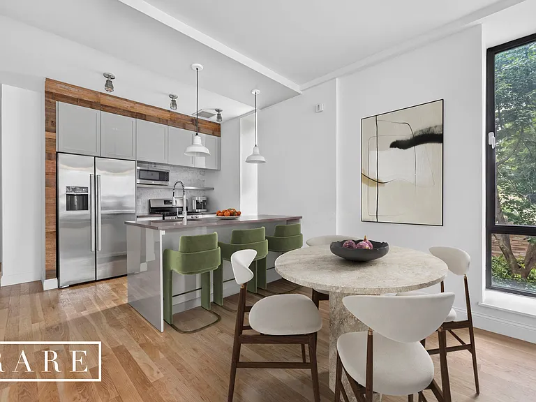 335 Carroll St #2D — Photo 5