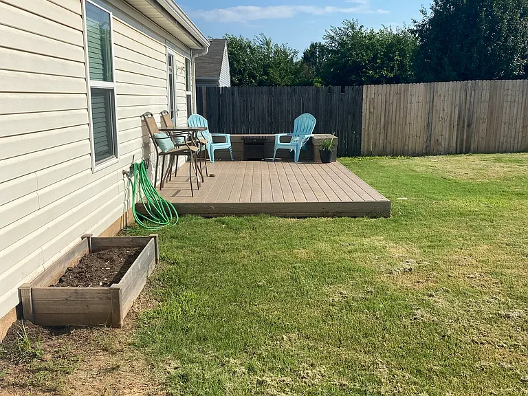 15616 Lilly Garden Ln — Photo 17