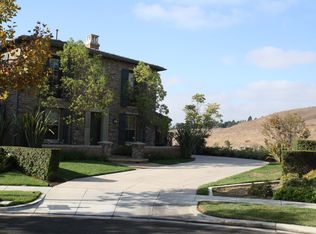 2 Jenny Ln, Ladera Ranch, CA 92694