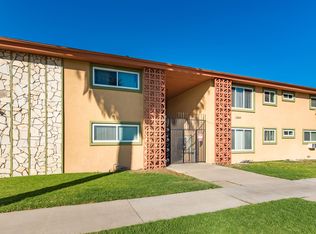 17845 Sherman Way #10, Reseda, CA 91335