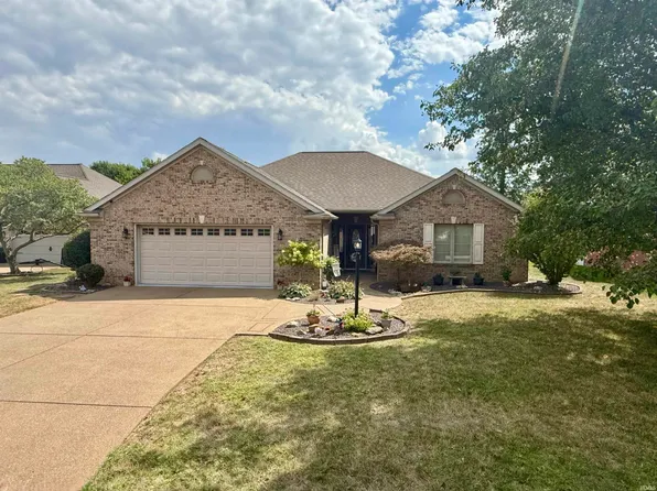 2717 Wheaton Dr, Evansville, IN 47725