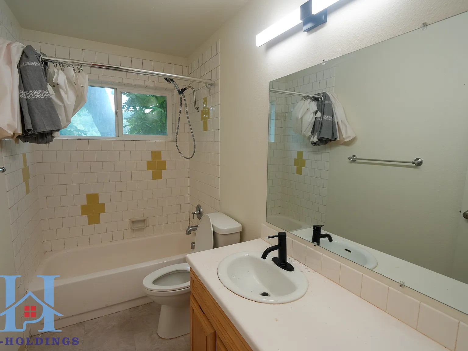 2 bed, 850 sqft, $1,350 — Photo 4