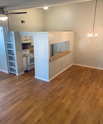 2nd image of 5249 Gawain Dr