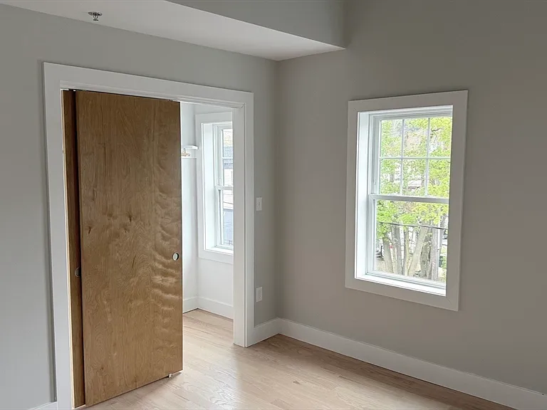 944 East St #3 — Photo 15