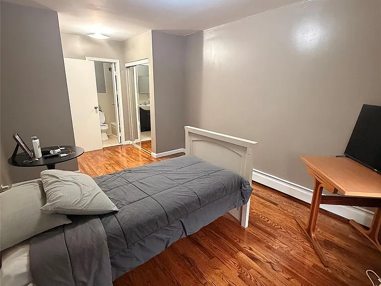 613 Southern Blvd #3 — Photo 13