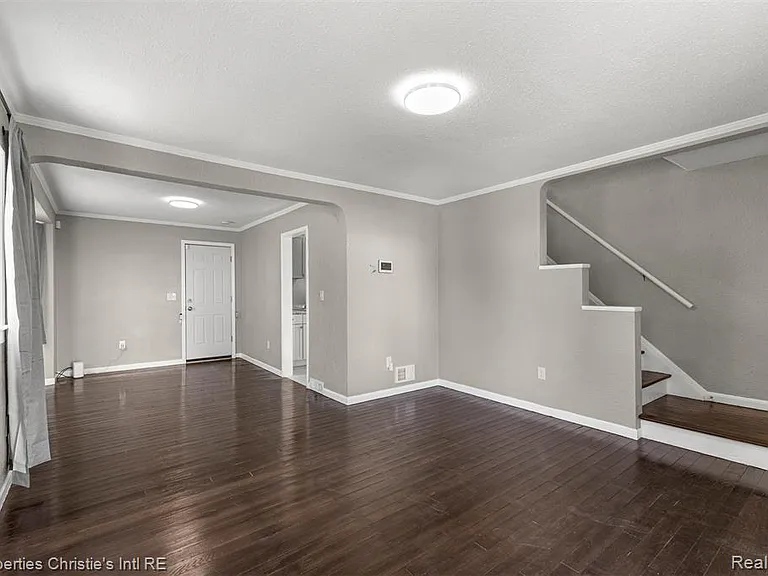 10842 Nottingham Rd — Photo 7