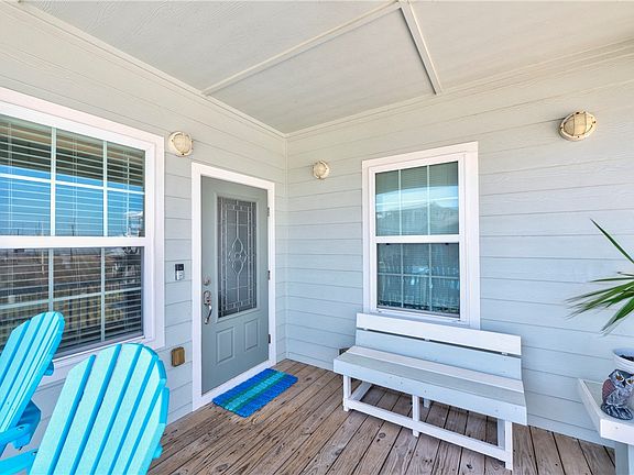 3rd image of 162 La Concha Blvd #29