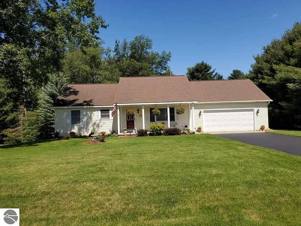 1st image of 4121 Morel Dr