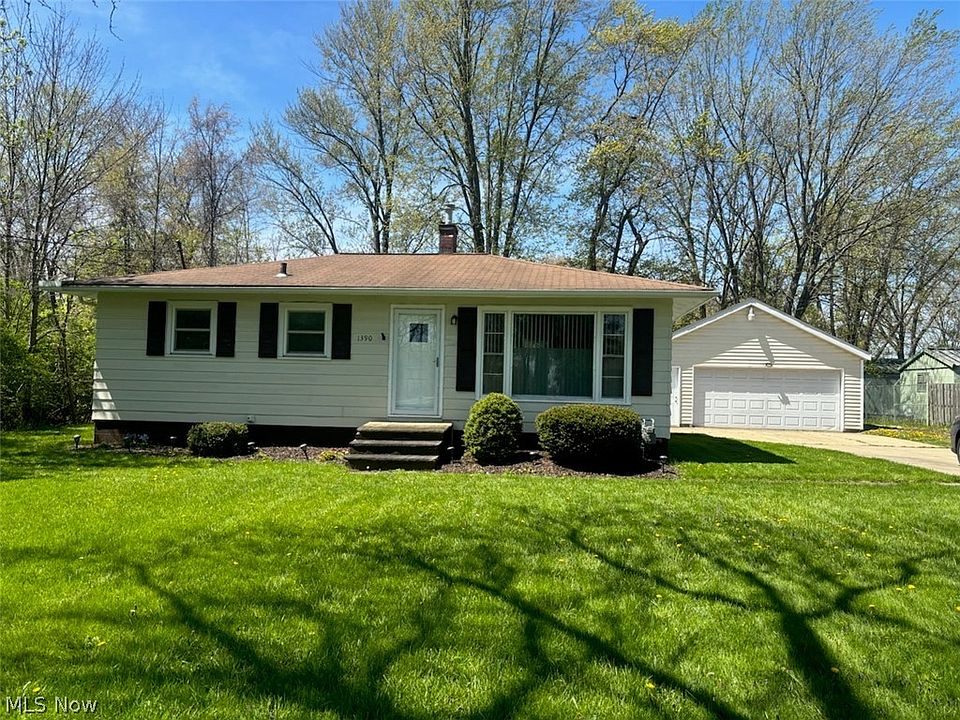1st image of 1390 Diana Dr
