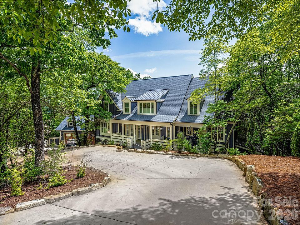 1st image of 251 Toxaway Ct