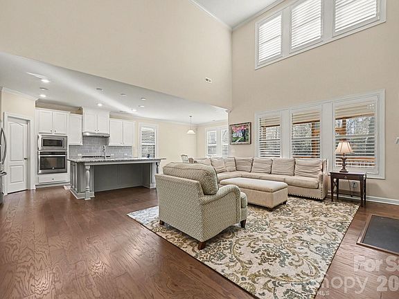 2nd image of 127 Smithfield Dr