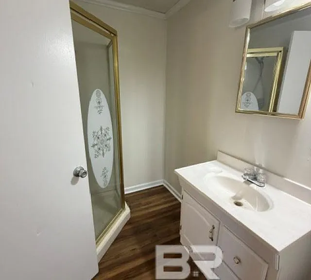 5594 Virginia St — Photo 6