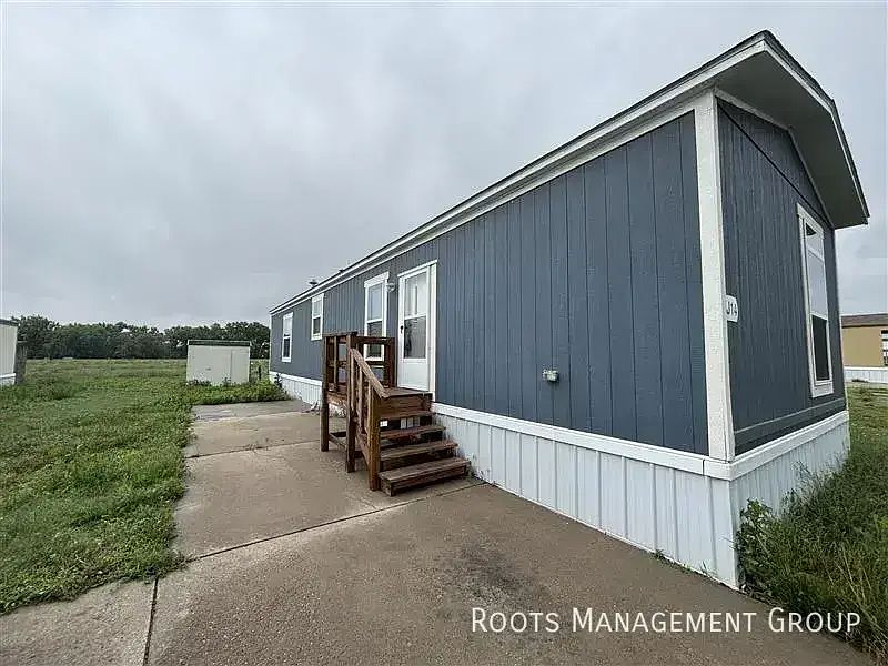 1st image of 1010 Reservation Rd #J-14
